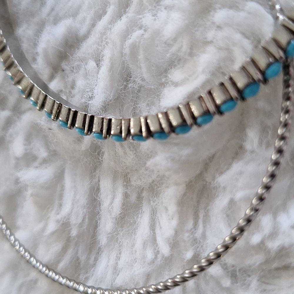 Silver Bracelet Set with Turquoise Accents - Women's Jewelry - Picture 3 of 3